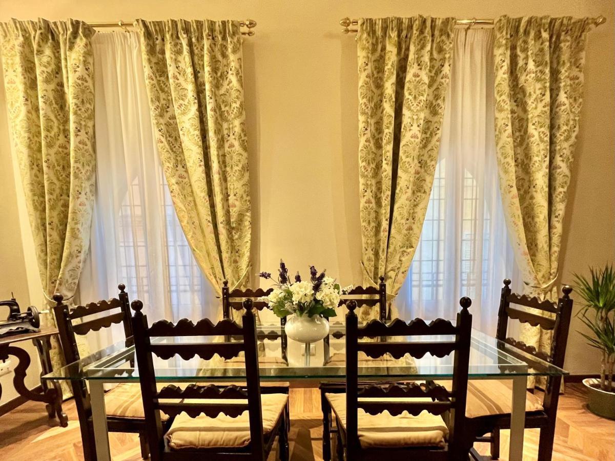 Lovely 2 Bedroom Apartment Nearby Piazza Maggiore 볼로냐 외부 사진